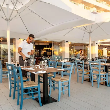 Sunwing Seafront Hotell 3*