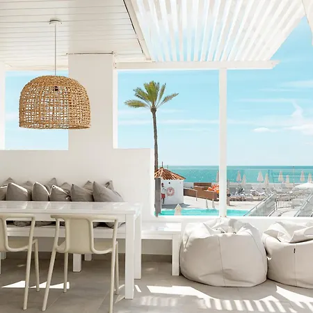 Sunwing Seafront