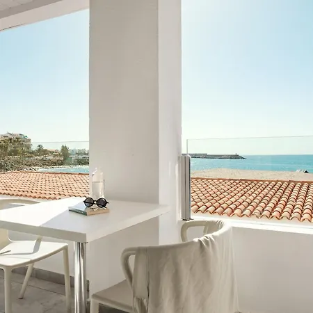 Hotell Sunwing Seafront 3*