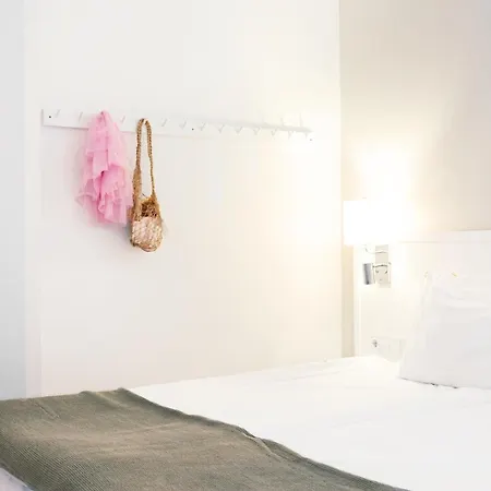 Sunwing Seafront 3*