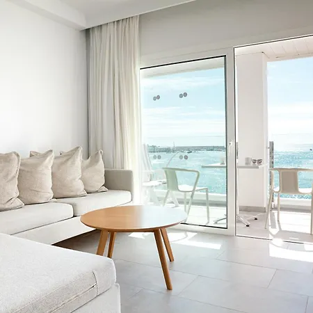 Sunwing Seafront 3*