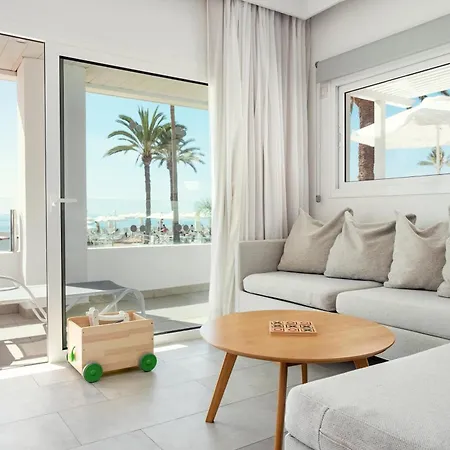Sunwing Seafront